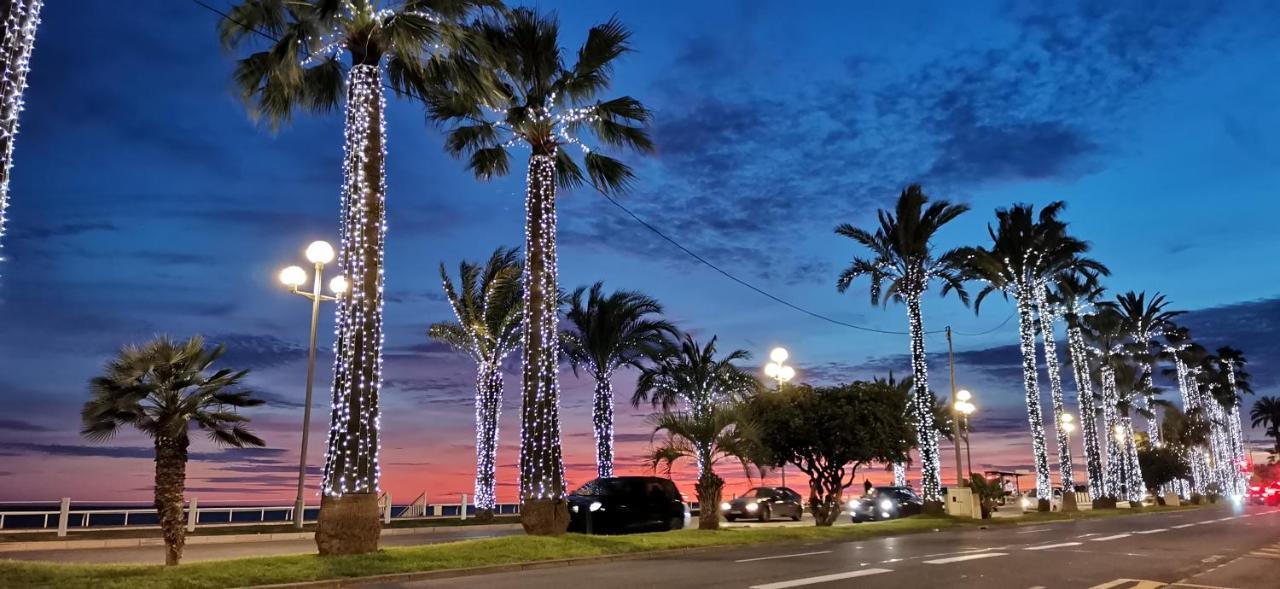 Lejlighed Exceptional Brand New Flat, 20 M From Beach, 85 Sq
